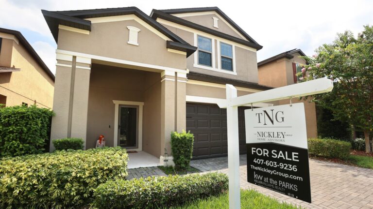 Mortgage rates drop to lowest since mid-December, but demand still falls short